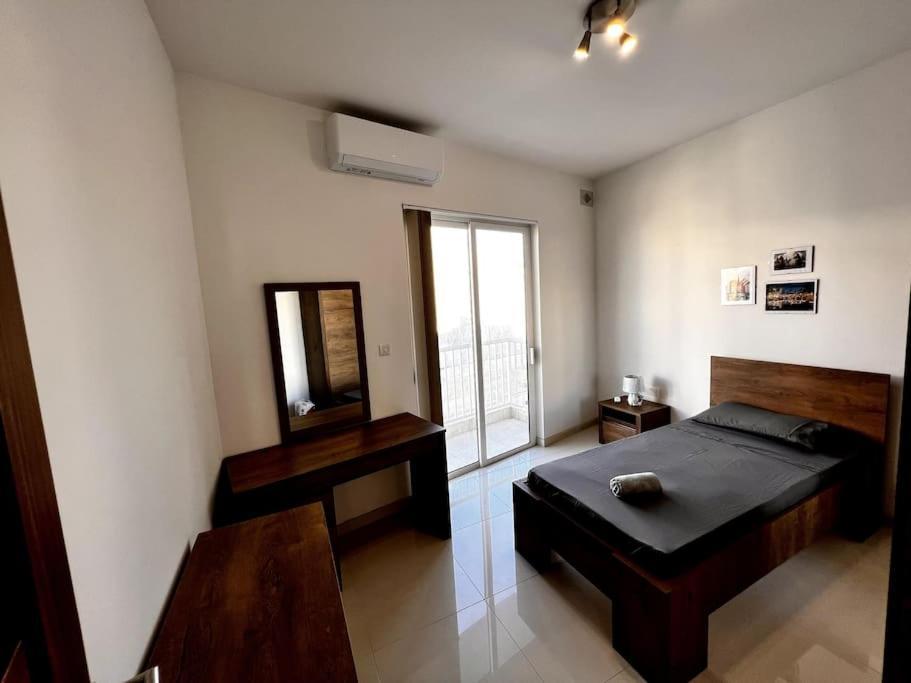 Viewline Seaview Modern 3 Bedroom Apartment Marsaxlokk Exterior foto